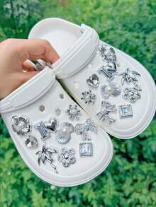 18pcs Silver Shoe Charms (Flowers, Trees, Bows) Suitable For Perforated Slippers DIY Decoration - Silver - View 2