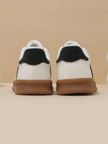 1 Pair New Spring/Autumn Fashion Casual Lightweight Lace-Up Classic Colorblock Kids Sports Shoes, Suitable For Back To School Season - Black and White - View 6