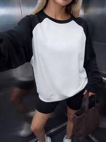 Women's Casual Colorblock Loose Fit Long Sleeve Sweatshirts For Daily WInte/Fall,Fall Winter Outfit For Women,Fall Winter Clothes,Going Out - Black + White - View 2