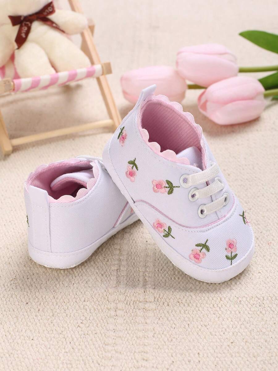 Infant Shoes, Pre-Walker Shoes, Floral Embroidery/Bow Princess Sneakers, Soft Sole, Suitable For Infant Girls - White - View 1
