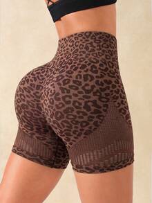 Vintage Leopard Print Seamless 3-Inch Workout Shorts, Moisture-Wicking Athletic Shorts - Chocolate Brown - View 2