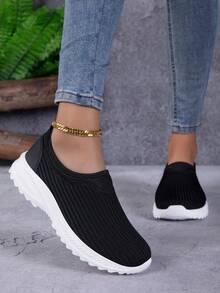 Women's Fashion Casual Shoes, Solid Color Minimalist Versatile, Unisex Men's Shoes, Mesh Breathable Slip-On Sneakers - Black - View 3