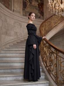 Vintage Medieval Court Style Women's European American Stage Performance Gentle Long Dress, Off-Shoulder Ruffle Bell Sleeve Dress - Black - View 3