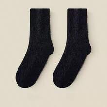 2 Pairs Women's Winter Classic Black & White Fuzzy Minimalist Versatile Mid-Calf Socks - Multicolor - View 14