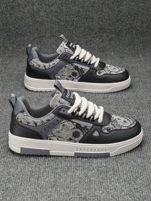 Men's Personalized Mixed Color Random Bear Print Patchwork Lace-Up Sneakers, Youth Street Fashion Comfortable Casual Sports Shoes - Beige - View 3