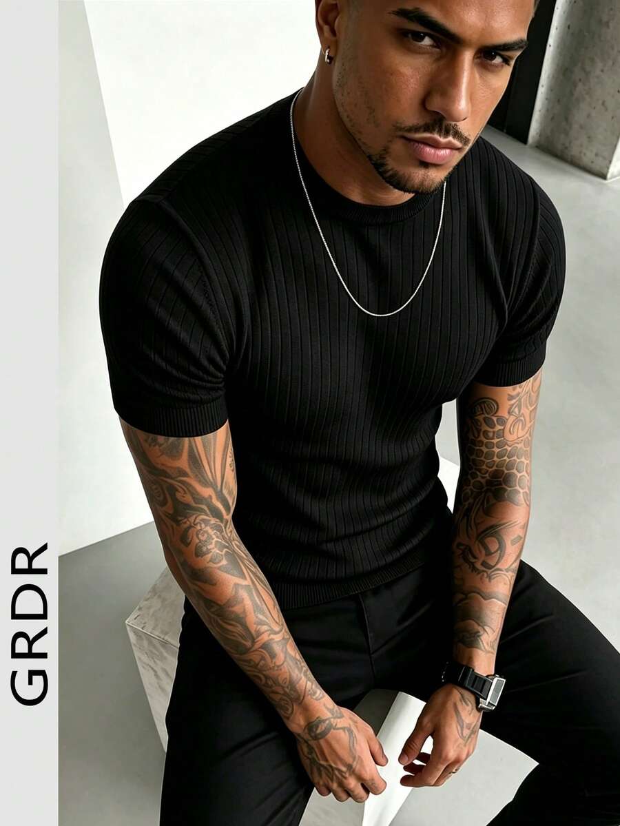 GRDR Men's Summer Round Neck Short Sleeve Knit Sweater, Suitable For Outdoor Activities, Essential For Fashionable Outfitting