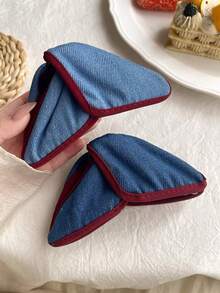 1pc Vintage Denim Contrast Red Edge Triangle Hair Claw, Fashionable Elegant Updo Minimalist Daily Hair Accessory - Denim Blue - View 3