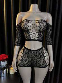 Hollow Off-Shoulder Cropped Top & Mini Skirt Sexy Lingerie 2 Pieces Set - Black - View 4