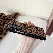 Vintage Leopard Print PU Leather Case Compatible With Samsung Z Fold 8 Ultra/8/7/6/5/4, Women Shockproof Foldable Phone Cover Full Anti-DropProtection Shell - Coffee Brown - View 3