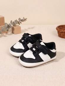 1 Pair Boys Colorblock PU Hook & Loop Design Flat Non-Slip Fashion Versatile Casual Sports Shoes 0-15 Months Pre-Walker Shoes Suitable For Spring And Autumn - Black - View 1