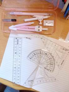 Set esencial de brújula y regla para estudiantes de vuelta a la escuela, regla triangular, transportador, herramientas de dibujo, artículos de papelería para exámenes y estudio, regla de dibujo profesional con soporte multifunción para bolígrafo - Conjuntos - Ver 9
