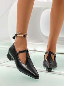 Women's Pointed Toe T Strap Mary Jane Shoes, Buckle Decor Low Block Heel Retro Daily Pumps - Black - View 4