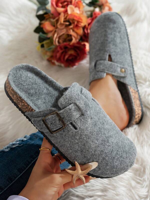 Spring/Autumn New Women's Solid Color Versatile Casual Flat Closed-Toe Comfortable Fuzzy Upper Adjustable Buckle Outdoor Casual Slippers