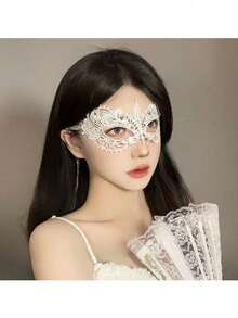 1pc Women's Lace Sexy Vintage Hollow Decor Mask, Half Face Floral Pattern, Suitable For Party, Masquerade Ball, Wedding, No Power Needed Vintage Mask, Sexy Black Masquerade Mask, Lightweight Fabric Costume Accessory For Women, Suitable For Valentine's Day, Wedding, Gift For Friend, Halloween - Black - View 5