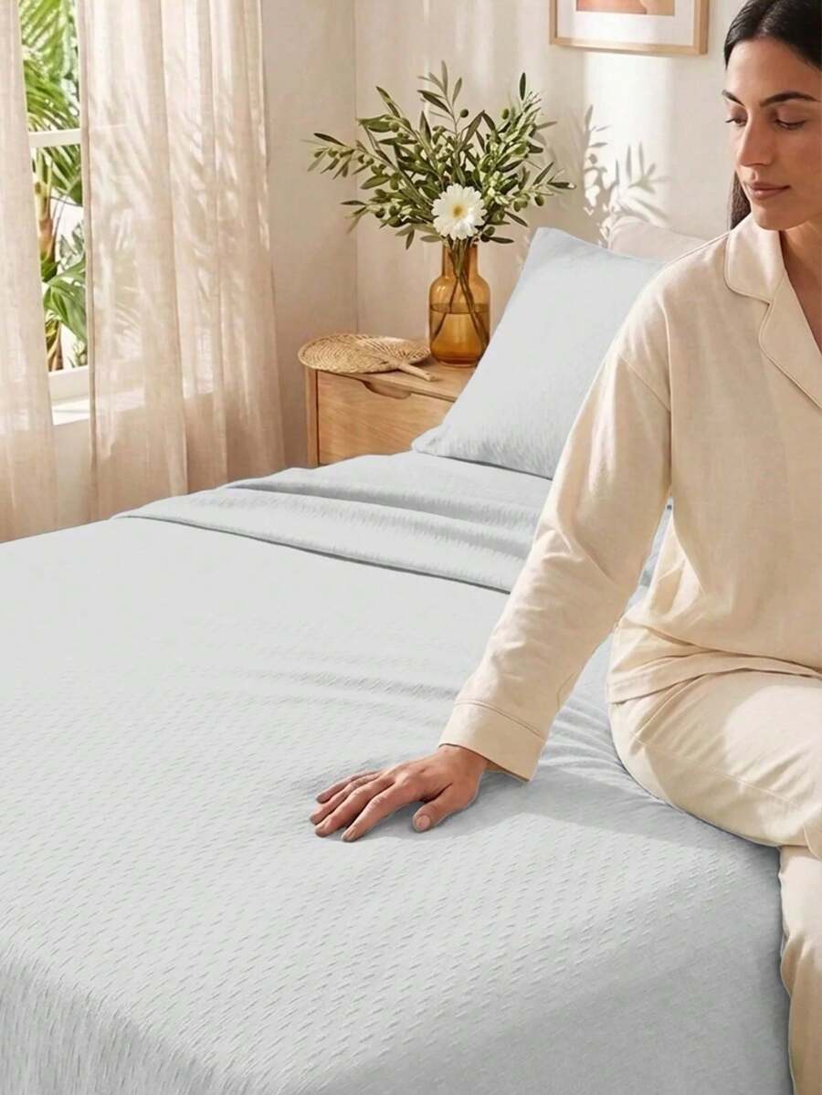 Calmera Double Bedspread Pike | Light Thin Cool - Bedspread - Grey - View 1
