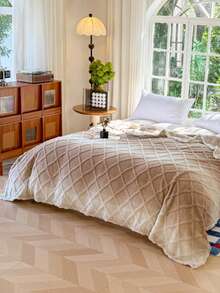 One Piece Of Diamond-Patterned Woolen Blanket. Super Soft And Fine. Double-Sided For Warmth. Suitable For Household Bed Sheets, Office Nap Blankets, Sofa Blankets, Car Blankets And Air Conditioning Blankets. - Beige - View 4