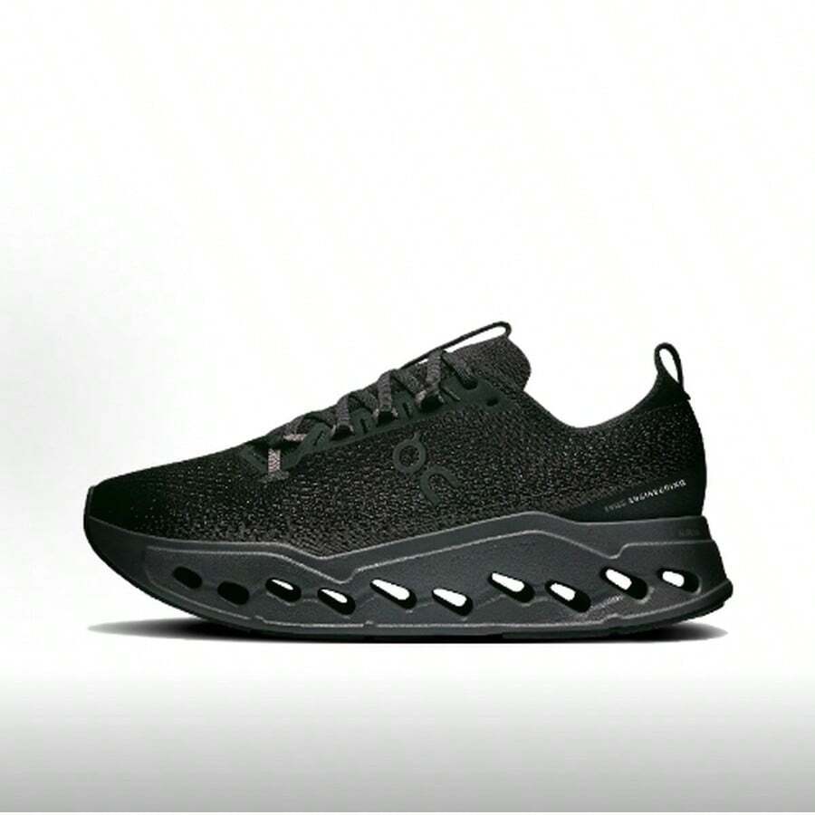 On Running Women Running Shoes - 黑色 - 查看 1