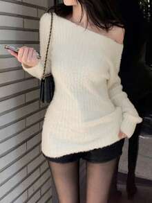 Korean Women's Off-Shoulder Collarbone-Exposing Loose Lazy Pullover Sweater - White - View 2