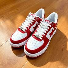 A BATHING APE 經典星形 Logo BAPE STA 低筒中性休閒運動球鞋 - 白紅鏡面 - 查看 1