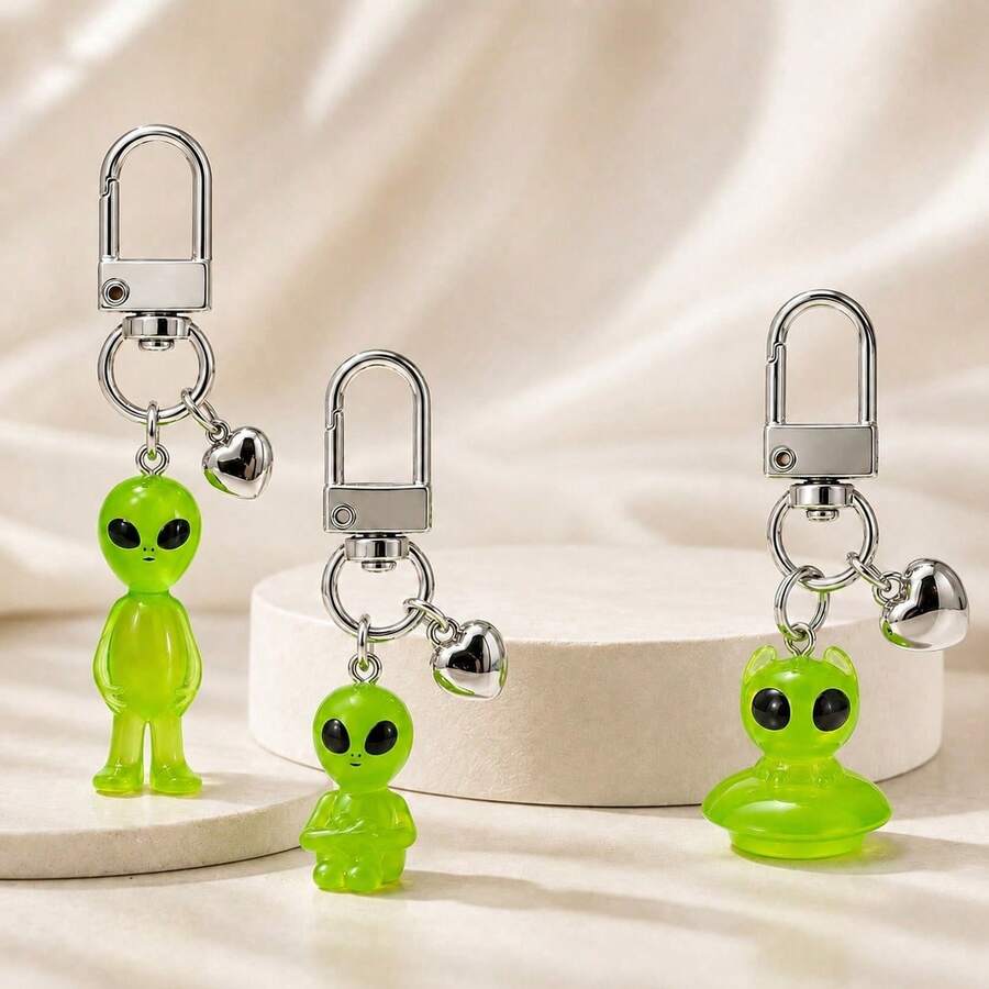 1pc/Multi-Pcs Unisex Glow-In-The-Dark Alien Resin Pendant 3D Heart-Shaped Keychain Personalized Bag & Key Charm - Multicolor - View 1