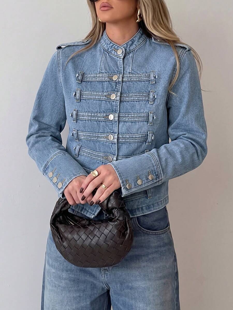 Áo khoác denim ngắn giặt wash phong cách High Street mới, dây đeo vai, thiết kế nút gân kim loại - Rửa trung bình - Xem 1