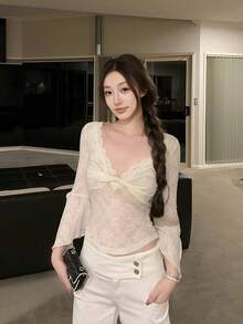 Sexy Lace Trim Twist V-Neck 3/4 Sleeve Base Layer Top For Women - Apricot - View 5