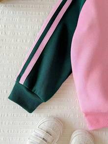 Young Girl Heart Pattern Print Color Block Crew Neck Long Sleeve Top And Pants - Dark Green - View 6