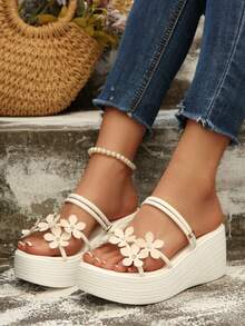 Fashionable Sweet Rhinestone Small Flower Women's Wedge Heel Thick Sole Sandals Comfortable Platform Heel Beige Slides Vacation Casual Versatile Women's Sandals - Beige - View 2