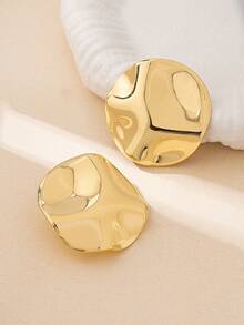 1 Pair Exaggerated Geometric Asymmetrical Stud Earrings For Women, European And American Style - Gold Round Stud Earrings - View 4