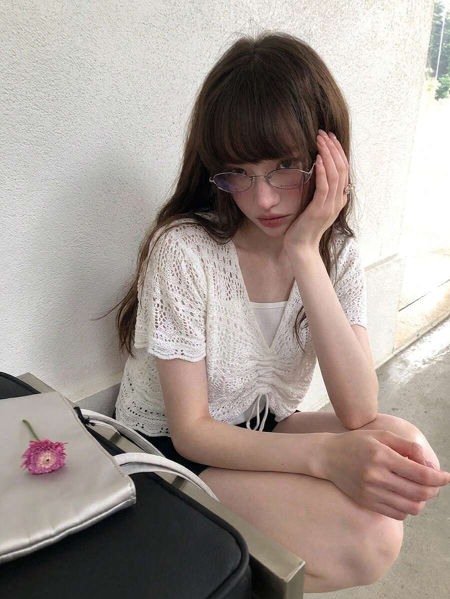 YCYC 韓式鏤空抽繩V領女款針織上衣 - 白色 - 查看 1
