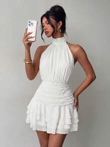 Elegante vestido mini con cuello halter y espalda descubierta con dobladillo de volantes en capas blanco - Blanco - Ver 3