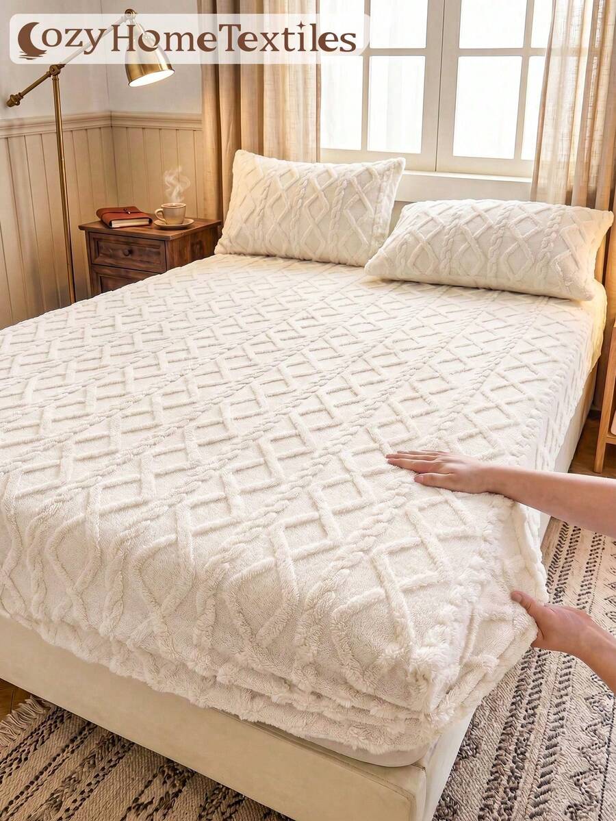 1pc Taffeta Fitted Sheet, Solid Color Mattress Cover, Soft Comfortable Skin-Friendly Mattress Protector, Suitable For Queen/King/Twin/Full Size, Pillowcases Not Included, Fitted Sheet Bed Cover