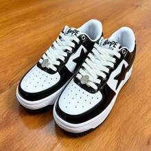 A BATHING APE 經典星星 Logo BAPE STA 低筒中性休閒運動鞋 - 黑白熊貓鏡面 - 查看 1