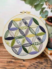 1件 20*20cm/7.9*7.9in 不同花卉刺繡套件，DIY手工刺繡套裝，適合成人初學者，居家禮物，女性縫紉禮物，包含使用說明書、印花布料、刺繡框、針與線 - A - 查看 8
