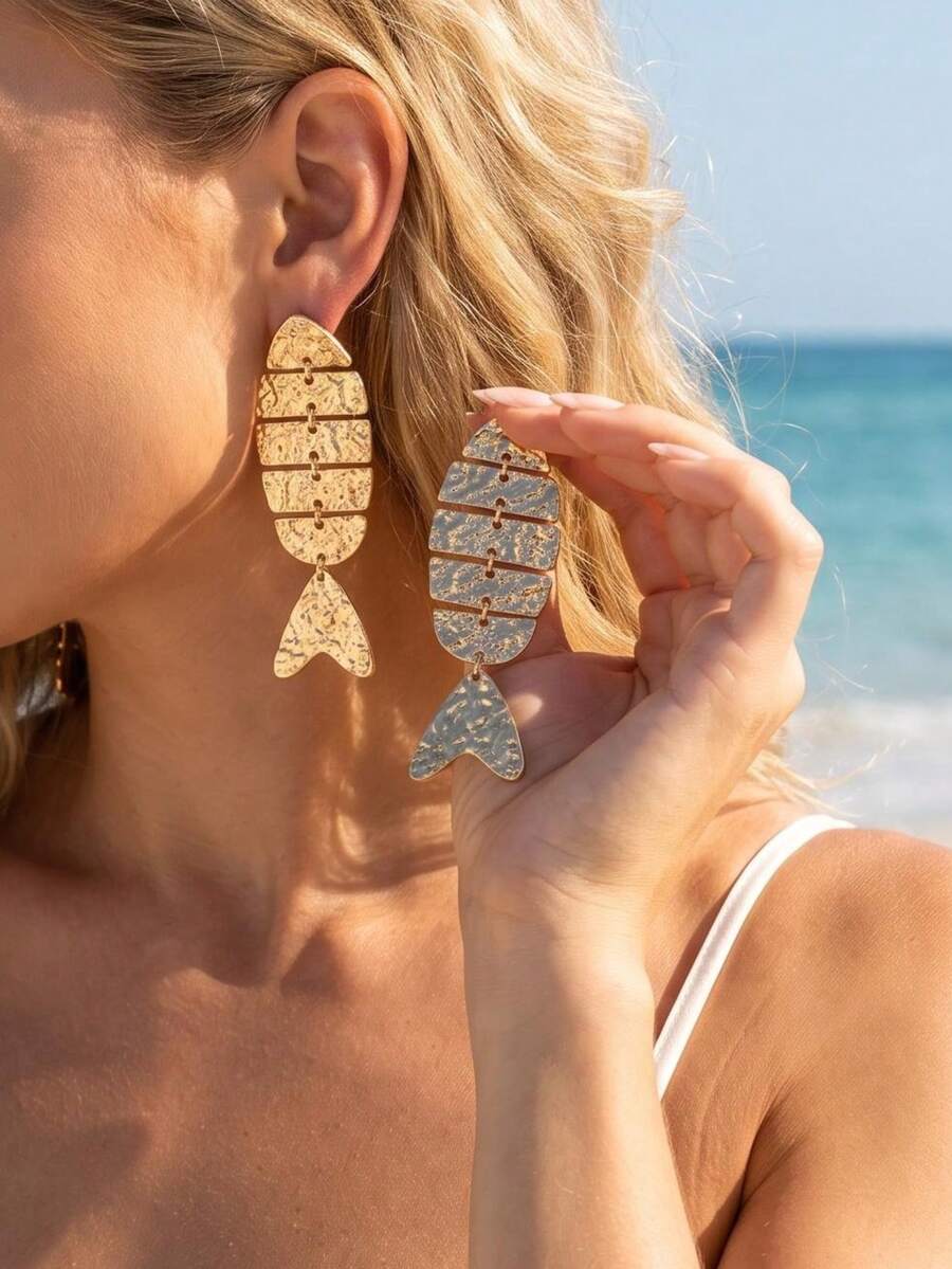 1 Pair Gold Fish Bone Shaped Pendant Earrings, Elegant And Exquisite, Suitable For Women To Wear On Daily, Beach Vacation, Party And Banquet - Yellow Gold - View 1