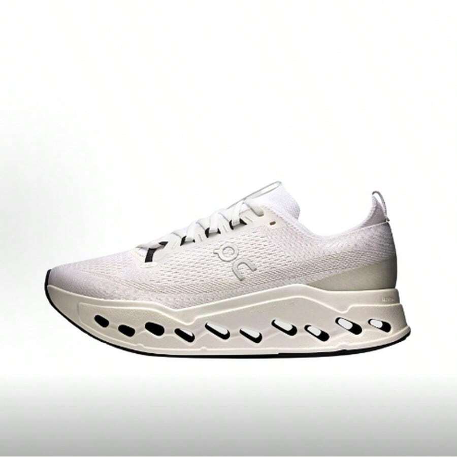 On Running Women Running Shoes - 白色 - 查看 1
