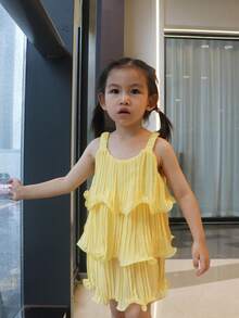 Summer Baby Girls' Sleeveless Ruffle Cake Dress, Solid Color Suspender Design - Yellow - View 2