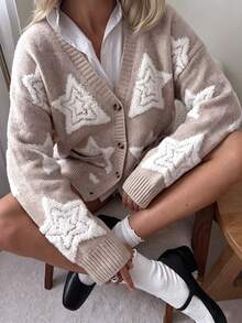 Áo cardigan len dệt jacquard họa tiết sao cổ chữ V nữ, vai trễ, tay dài, có cúc cài trước và túi, chất len mềm, áo len thường ngày phong cách casual cho mùa thu/đông - Màu Khaki - Xem 2