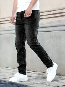 Jeans clásicos de mezclilla negra con estiramiento para hombres - Negro - Ver 5