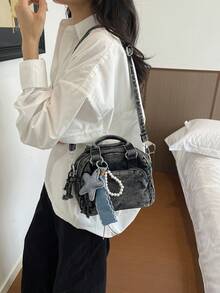 1件女款拼色拼接牛仔手提包，寬肩帶時尚馬鞍包，適合通勤、購物、送禮 - 黑色 - 查看 6