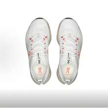 On Running Women Running Shoes - 象牙色/鮭魚色 - 查看 4