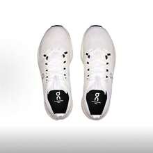 On Running Women Running Shoes - 白色 - 查看 4
