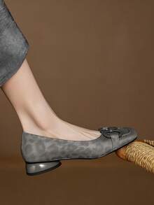 French Leopard Print Square Toe Horsebit Low Vamp Women's Loafers Retro Slip-On Shoes - Grey - View 2