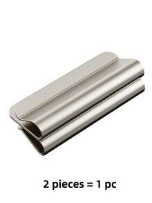 Curtains Always Leak Light And Cannot Be Fully Closed, Causing Poor Sleep? This Small Device Can Help You Solve This Problem. No Complicated Steps, Just A Simple Press, And You Can Improve Your Sleep Quality. - Magnetic Curtain Blackout Clips - View 10