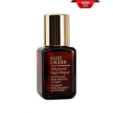 Estée Lauder 雅诗兰黛特润修护肌透精华露 | 强效抗衰老精华 | 恢复肌肤自然光泽与活力 | 淡化细纹与皱纹 | 夜间补水修护 | 改善肤质与净透度 | 适合所有肤质 | 多效配方，带来显著效果 | 焕活强韧肌肤，重现年轻光彩 - 7ml (Miniature) - 查看 5