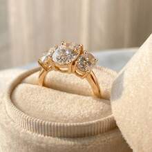 1pc Romantic Triple Oval Gemstone Cubic Zirconia Engagement Wedding Ring, Classic Three-Stone Design, Symbolizing Commitment And Wedding, Romantic Wedding Bride Accessory, Ideal Proposal Gift For Women, Valentine's Day Jewelry, Women's Gift - Gold - View 5