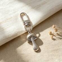 1pc Vintage Mushroom Keychain, Nostalgic Forest Style Mushroom Pendant, Natural Forest Style Bag Charm, Exquisite Gift For Outdoor Enthusiasts And Pastoral Style Lovers - Antique Silver - View 1