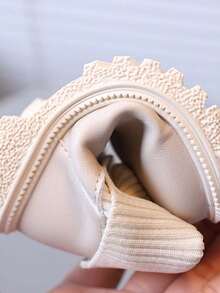 1 Pair Kids Knitted Sock Ankle Boots, Simple Fashion Autumn/Winter Soft Sole Slip-On Thick Sole Tube Boots - Beige - View 10