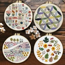 1件 20*20cm/7.9*7.9in 不同花卉刺繡套件，DIY手工刺繡套裝，適合成人初學者，居家禮物，女性縫紉禮物，包含使用說明書、印花布料、刺繡框、針與線 - A - 查看 2