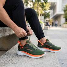 Men's New Gym Sneakers, Soft And Lightweight + Smart Digital Watch + Ankle Socks - GREEN-oRANGE - View 4